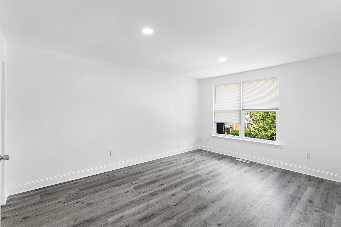 1032 Harbour Dr Palmyra, NJ 012